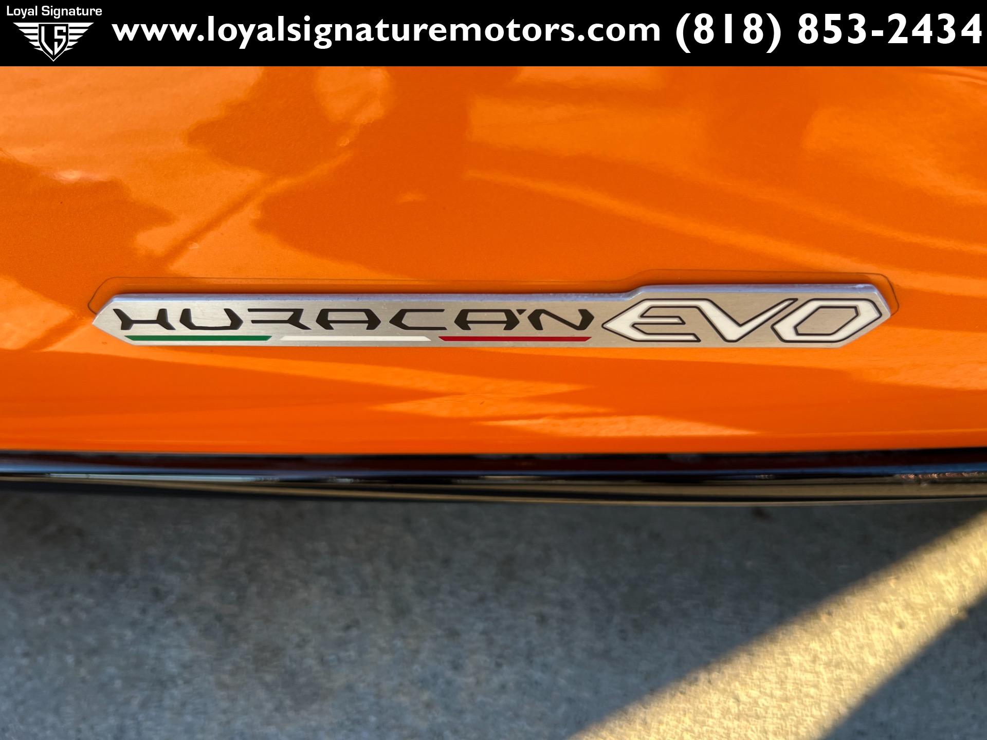 Used-2020-Lamborghini-Huracan-LP-640-4-EVO