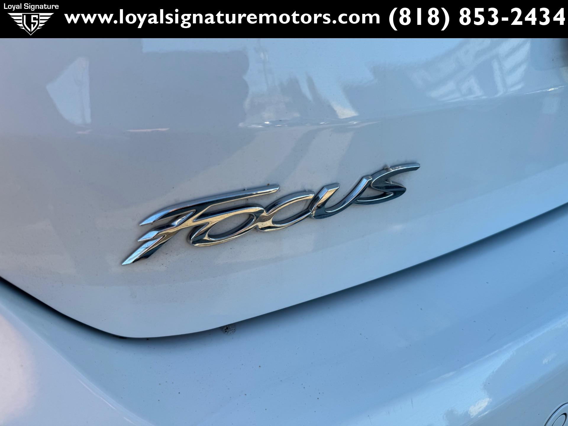 Used-2016-Ford-Focus-SE