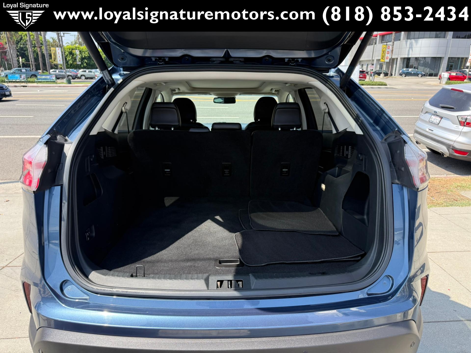 Used-2019-Ford-Edge-SEL