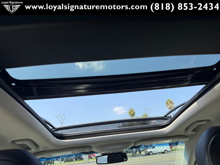 Used-2019-Ford-Edge-SEL