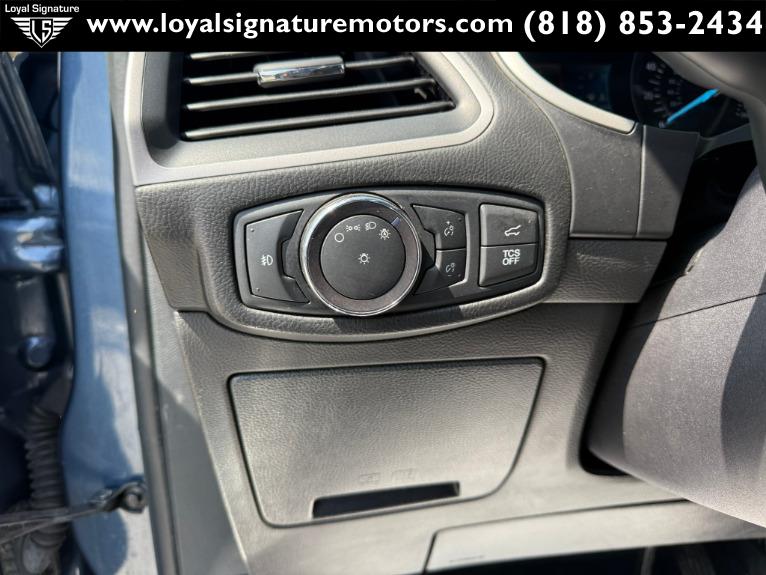 Used-2019-Ford-Edge-SEL