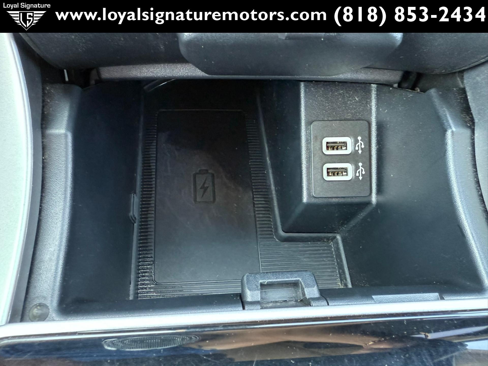 Used-2019-Ford-Edge-SEL