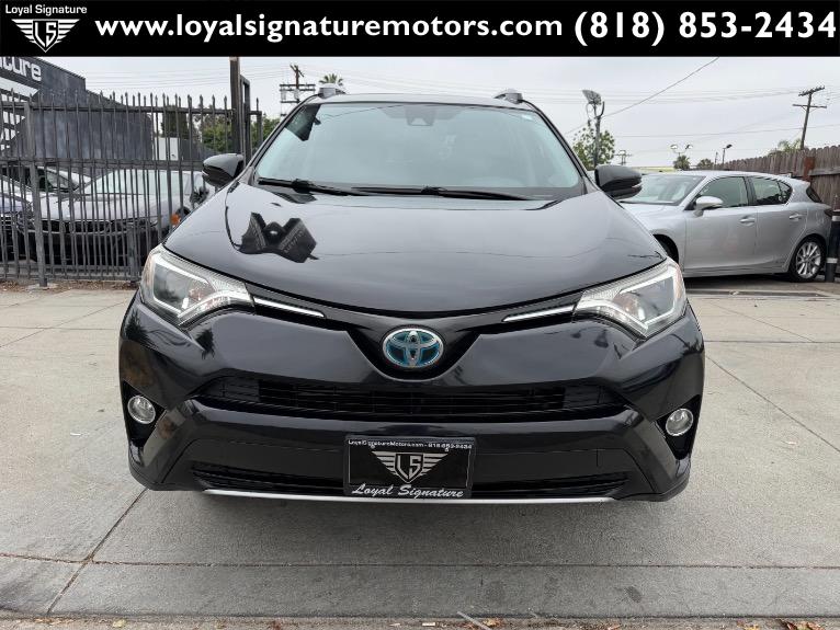 2017 Toyota RAV4 Hybrid XLE AWD's photo