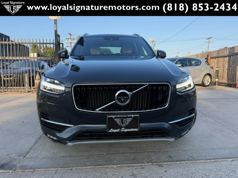 2017 Volvo XC90 T6 AWD Momentum's photo