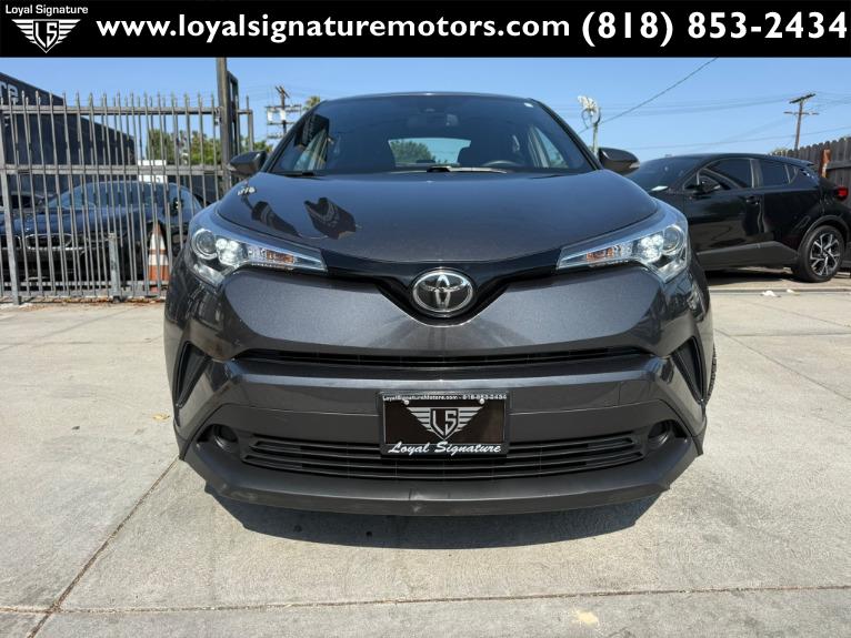 2018 Toyota C-HR XLE's photo